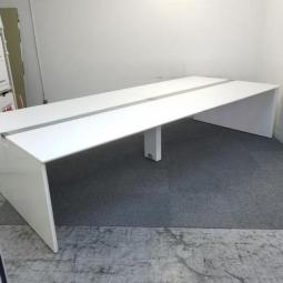 【在庫お探しいたします！/予約依頼商品】オカムラ製のフリーアドレスデスク【プロユニットシリーズ/W3200】　＊良品を格安で！「オフィスバスターズ福岡南店」は、福岡を拠点として、全国へ中古オフィス用品・オフィス家具を提供しております。