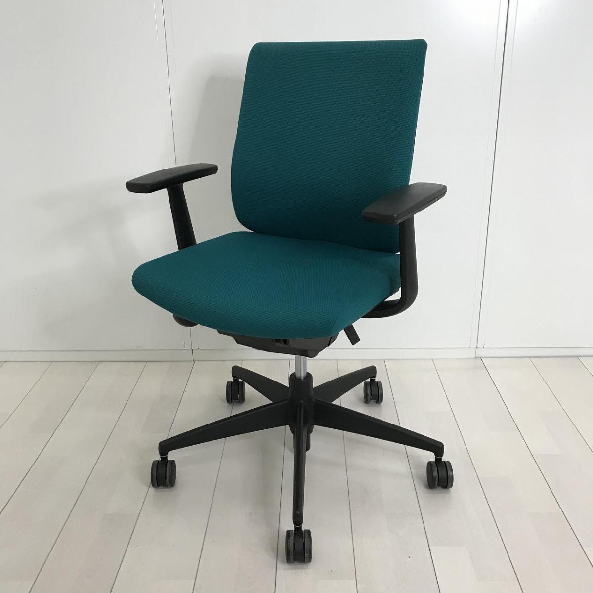 【長年人気の定番商品！　リクライニングが背と座に連動して着座をサポート！】■KOKUYO　ウィザード　グリーン　■固定肘　■ローバック【関東倉庫在庫品】【弊社使用欄：A01024162】
                        ウィザードチェア
                                    中古
            