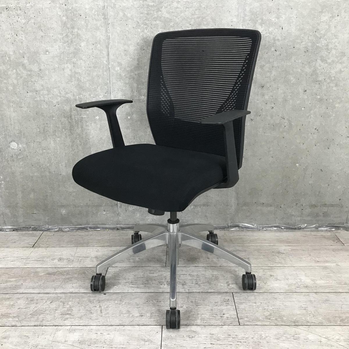 【コストパフォーマンスの良いチェア！】■オカムラ製　ヴィラージュ　肘付ハイバッグチェア　■ブラック
                        ヴィラージュチェア
                                    中古
            