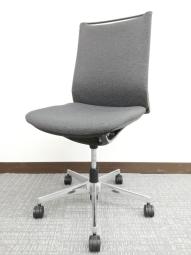 【西】オカムラ　モードチェア　グレー【 【チェア】【椅子】【イス】【事務椅子】【デスク】【机】
【書庫】【書棚】【棚】【ラック】【収納】【格安】【安い】【メーカー】【レイアウト変更】【模様替え】【福岡オフィス家具】【福岡中古家具】【中古事務什器】【中古チェア】【中古椅子】
