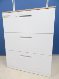 【書類を一気に収納！大型取っ手で開け閉めしやすい！】■ウチダ（UCHIDA）製 3段ラテラル　HSシリーズ　■3段ラテラル書庫　 ローキャビネット天板付　■色：ホワイト/天板：ナチュラル　■シリンダー錠