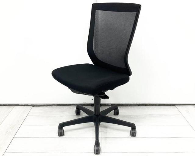 希少/大人気/背面メッシュ　オカムラ(okamura)製　エスクード(ESCUDO)チェア　肘無ハイバック　背面メッシュ　■ブラック