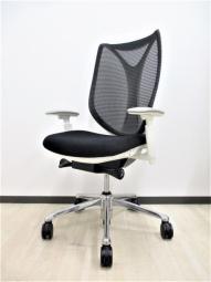 人気/高級/前傾　オカムラ（okamura）製　サブリナチェア (Sabrina)　ハイバック　　背面メッシュ　可動肘付　ホワイトフレーム