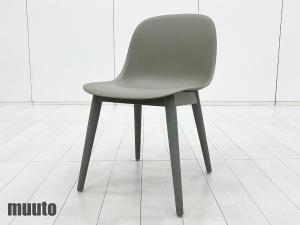 MUUTO/ムート　FIBER SIDE CHAIR / ファイバーサイドチェア ウッドベース　北欧　グレー