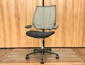 【定価26万円のレア商品が入荷しました！】ヒューマンスケール/human scale　リバティチェア　【Dchair】【AD】