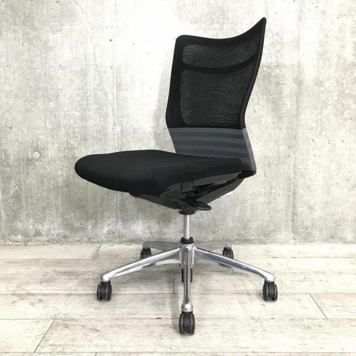 【在庫入替セール】■オカムラ(okamura)製　フィーゴ(Feego)チェア　肘無　ミドルバック　背面メッシュ　■グレー×ブラック【A01049967】
                        フィーゴメッシュチェア
                                    中古
            