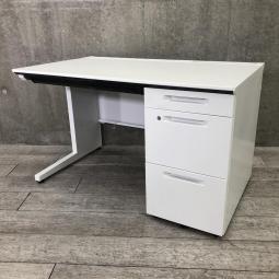 【収納力を備えたキャビネット一体型の片袖デスク！人気の幅1200㎜！】■コクヨ(KOKUYO)製　アイエス(iS)シリーズ　片袖机　W1200㎜　■シリンダー錠　■ホワイト