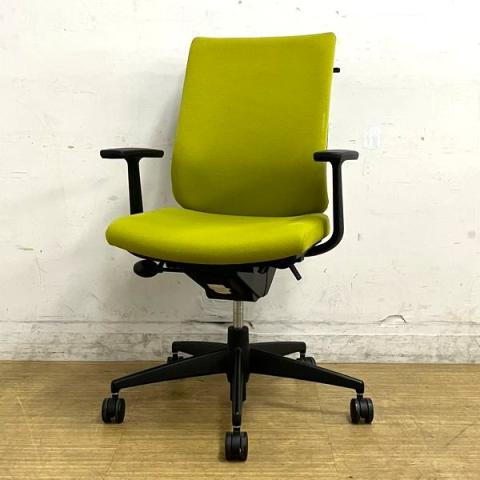 コクヨ　ウィザード2（Wizard2）チェア　ライトオリーブ×ブラックフレーム　固定肘付きハイバック　コートハンガー付き【愛知・名古屋・豊田・静岡・浜松】