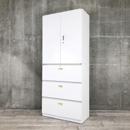 【これ1台で書類整理の問題が解決！上下で6段分の大容量収納！】■イトーキ（ITOKI）　シンラインシリーズ　書庫セット（両開き+3段ラテラル）　■シリンダー錠　■ホワイト　※取手日焼け有【搬入時は上下別の2個口での納品となるためエレベーター搬入も安心！】