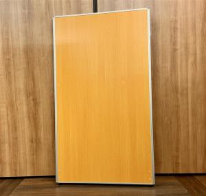 パーテーション　自然なナチュラルブラウン色！※1枚では自立しないため、安定脚が必要になります。