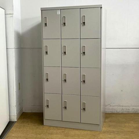 12人用更衣ロッカーの格安販売 - 中古オフィス家具ならオフィスバスターズ