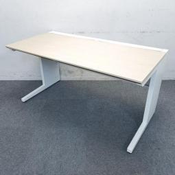 【ゆとりのあるワークスペースで作業効率アップ！】■コクヨ　アイエスシリーズ　平デスク　W1400×D700×H720mm　引出し無　■人気のナチュラル木目カラー！【KOKUYO　iS】【AD】