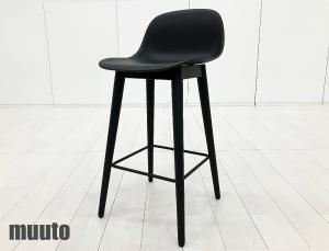 MUUTO/ムート　FIBER COUNTERSTOOL / ファイバーカウンタースツール　ブラック　北欧　ニューノルディック