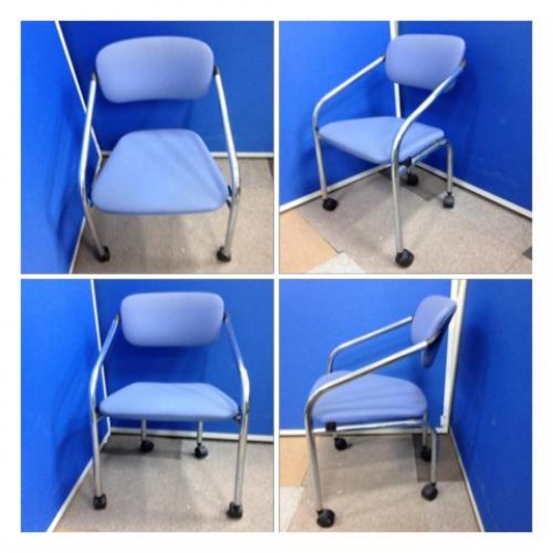 3/28在庫情報【ネスティングチェア】コクヨ製<br>平行に重ねられます<br>収納にはもってこいです【会議チェア】
                                    中古
            