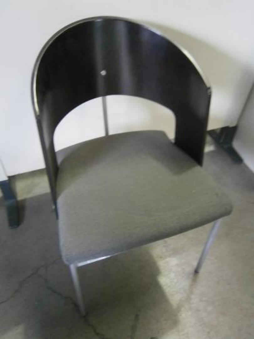 【ミーティングチェア】休憩用・ダイニング用でもいかがでしょうか。【会議チェア】
                                    中古
            