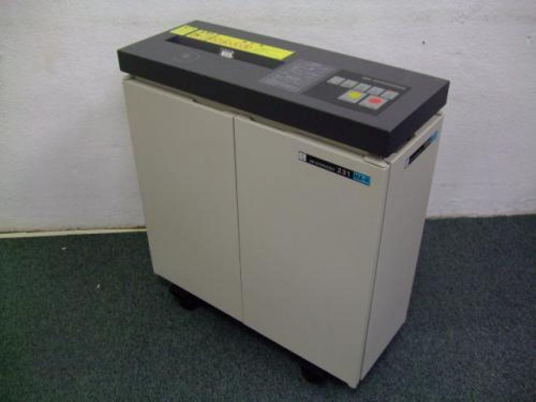 MS 231MA-R
                                    中古
            