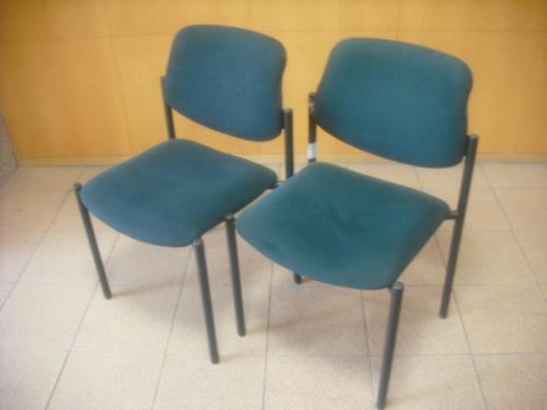 【セット商品】　■２脚セットでのご奉仕価格■　重ねられるタイプ！　【会議チェア】
                                    中古
            