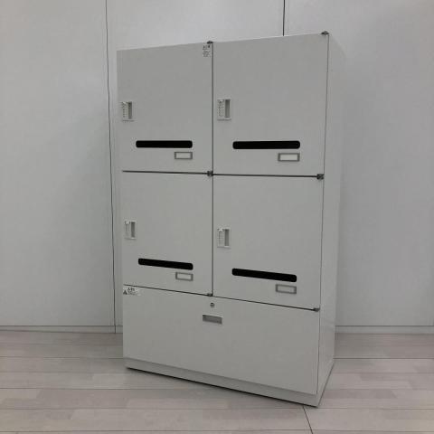 【中古】シンラインロッカー HCN-109HFR2-W9 イトーキ（ITOKI） 4人用パーソナルロッカー