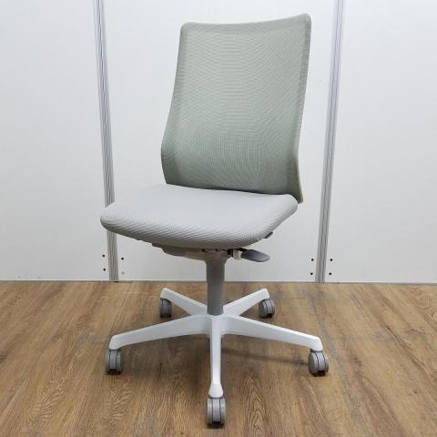 【中古】フルーエントチェア CB35WW　FKA3 オカムラ（okamura） 肘無ハイバックチェア