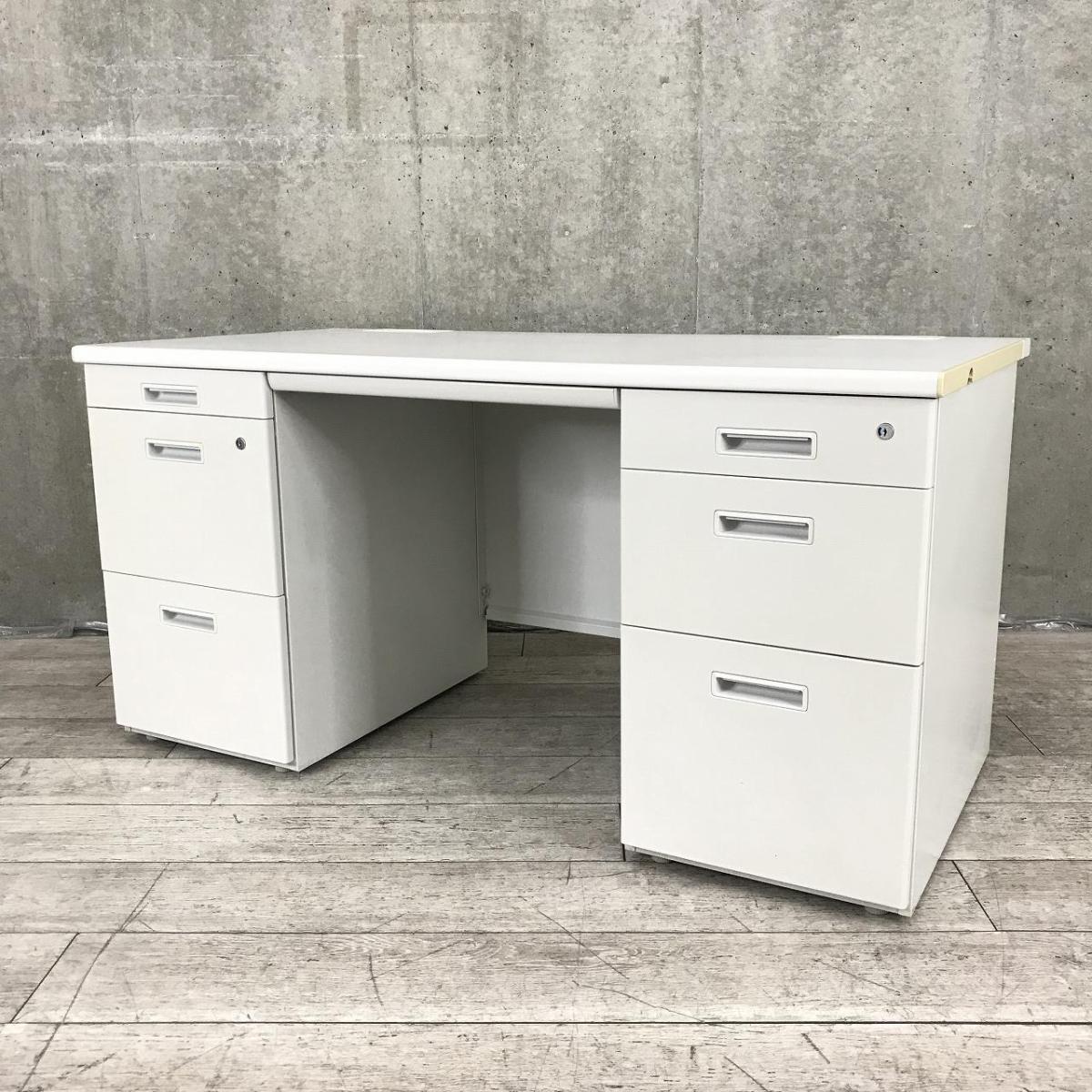 【収納スペース充実・机上をスッキリ整理！上長席にもオススメ！】■東洋スチール（TOYOSTEEL）製　CSシリーズ　両袖机　W1400×D700㎜　■シリンダー錠　■ホワイト　※サイド割れ・日焼け有のため特価品
                        CS
                                    中古
            