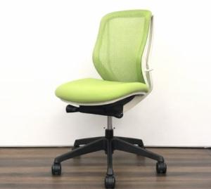 オカムラ（okamura）シルフィチェア　メッシュ仕様　■色：ライトグリーン　肘無し【AD】