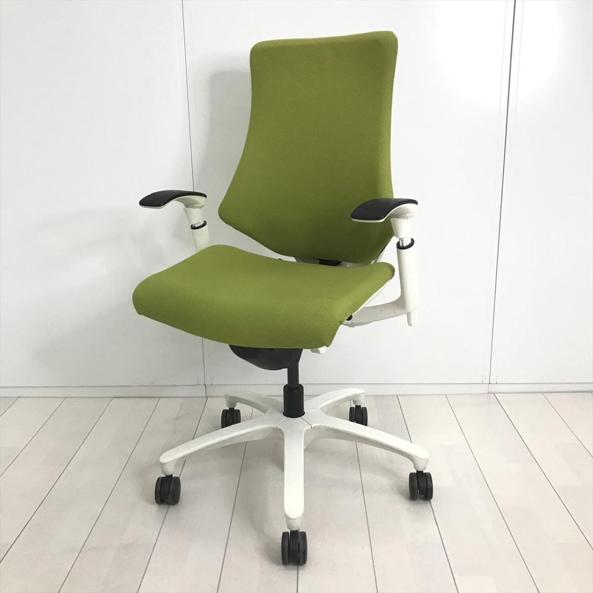 肘付ハイバック　クロスバックタイプ　■背面：グリーン　座面：グリーン　■固定肘　■ホワイトシェル 【姿勢の変化にフレキシブルに対応！座り心地も抜群な高機能チェア！】【HU】【関東倉庫在庫品】【弊社使用欄：A01023801】
                        エフクロス
                                    中古
            