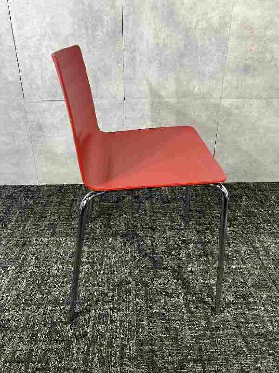 中古】 L429FL GD23 オカムラ/okamura スタッキングチェア 570202