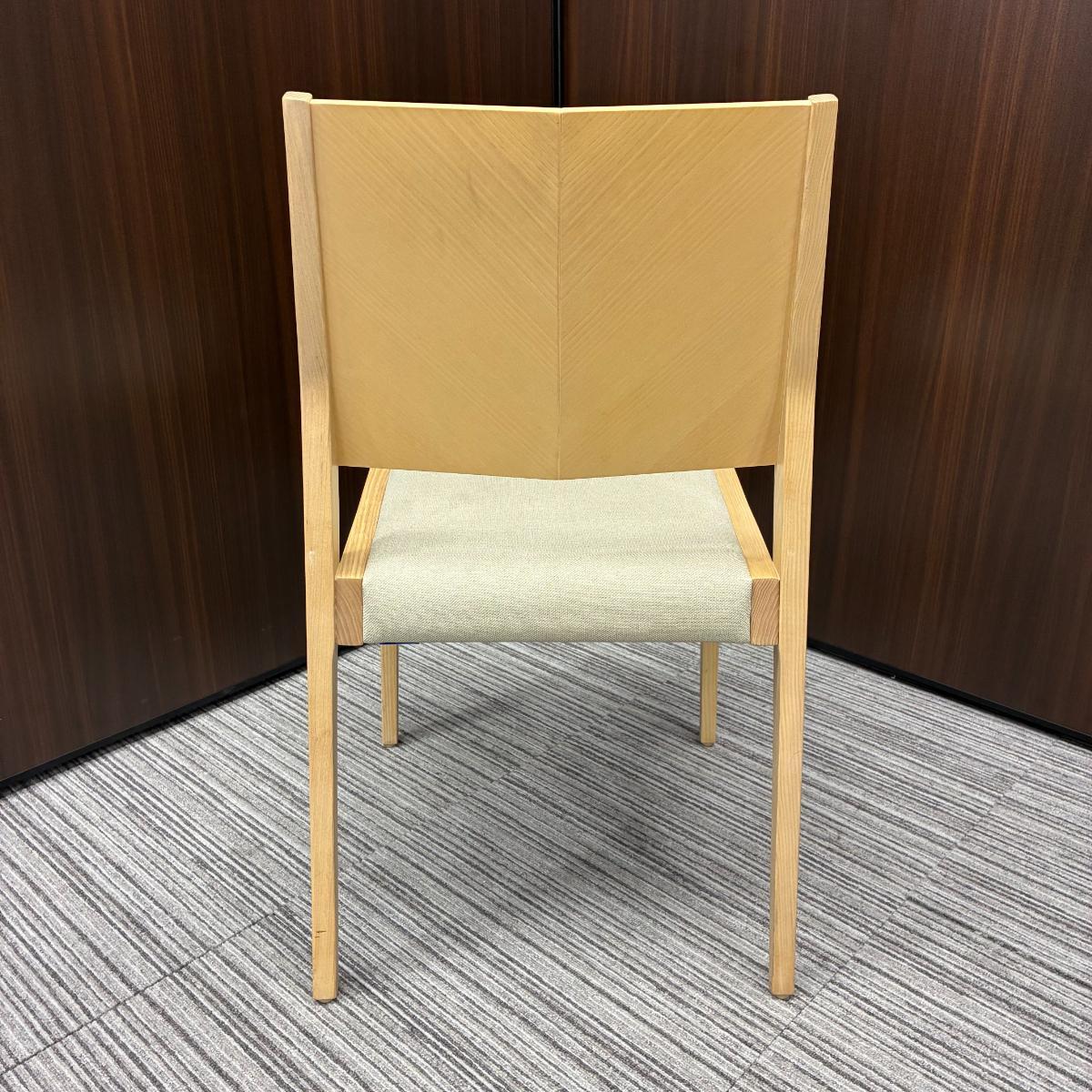 中古】タック SOGOKAGU スタッキングチェア 570205 - 中古オフィス家具 