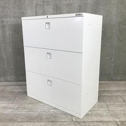 【高品質で使いやすい・オカムラのロングセラー商品】■オカムラ　レクトラインシリーズ　3段ラテラル書庫　■ローキャビネット　■シリンダー錠　■ホワイト　【弊社使用欄：A01054681】