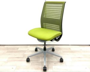 ■スチールケース(Steelcase)製　■シンク(think)チェア　■グリーン　■ハイバック　■背面/メッシュ　■肘無し　■オススメ/人気/定番商品　【弊社使用欄：A01049485】【SN】