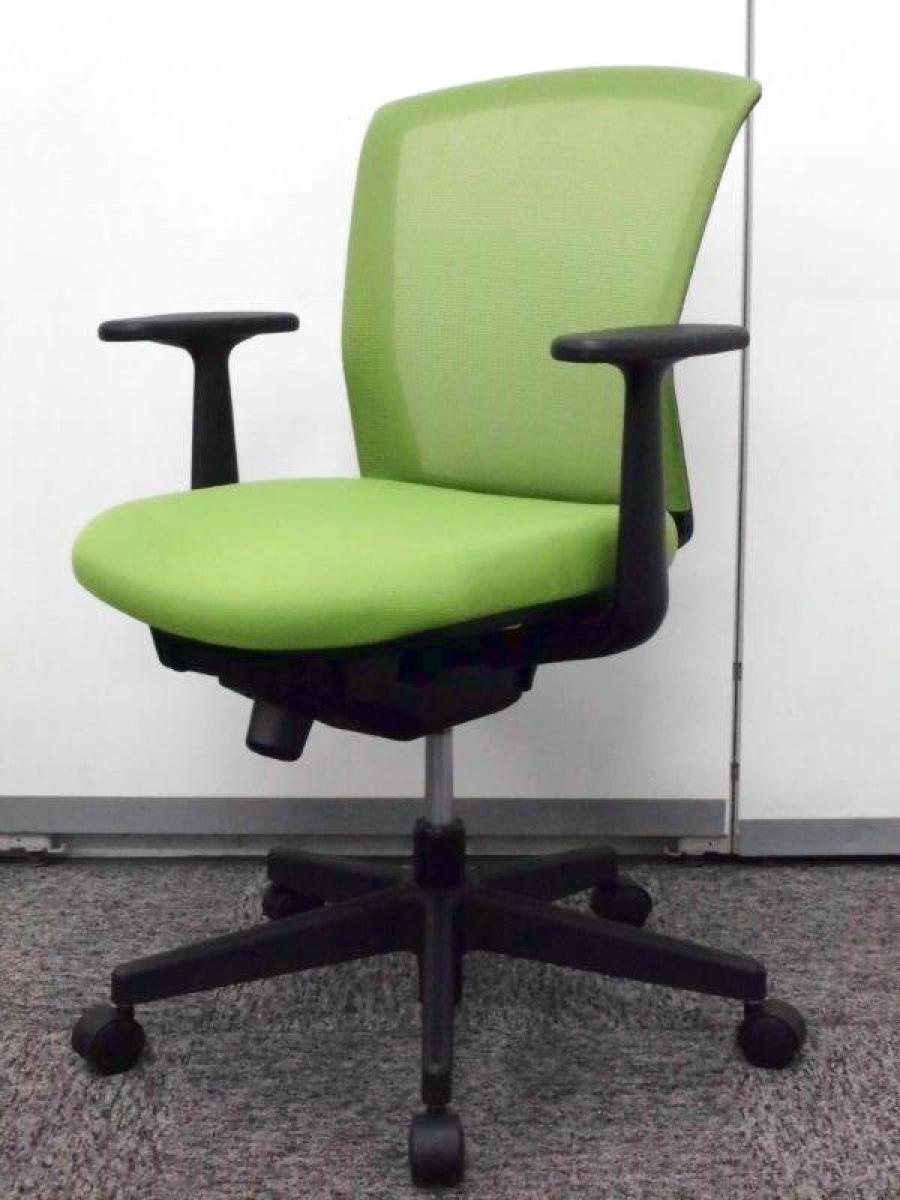 ローコストながら背もたれメッシュで肘付！必要機能をシンプルにまとめた軽快なオフィスチェア！
■コクヨ/バリシアチェア（Varicia）/グリーン　背面メッシュ
                        バリシア
                                    中古
            