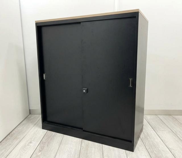 ローキャビネット／引き違いの格安販売 - 中古オフィス家具なら