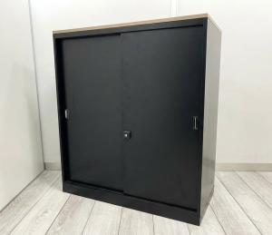 現代オフィスの定番カラー！スタイリッシュなブラックボディ！/オススメ(おすすめ) /人気商品【弊社使用欄：A01056180】オカムラ　レクトライン　2枚引き違い