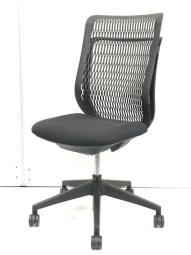 【在庫入替セール品！】【しなやかにフィットする3Dメッシュ！】■ウチダ　エージェイチェア　肘無　ハイバック　■座面ブルー×背面・脚ブラック　背面樹脂メッシュ　■ゆったり背中をサポートするハイバック！【UCHIDA　AJ】