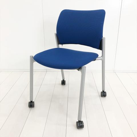 オカムラ（okamura） スタッキングチェア 一覧 - 中古オフィス家具なら