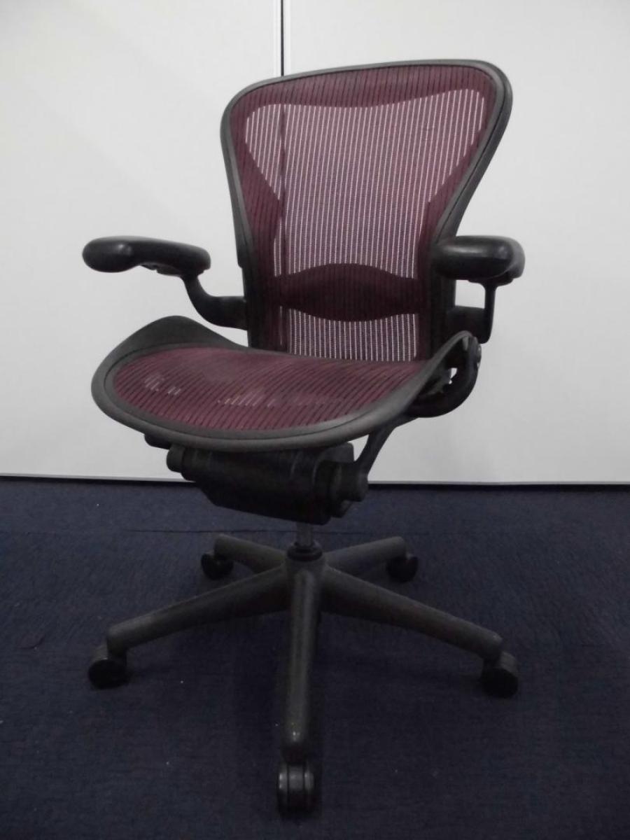 中古】アーロンチェア Herman Miller/ハーマンミラー 肘付ハイバック