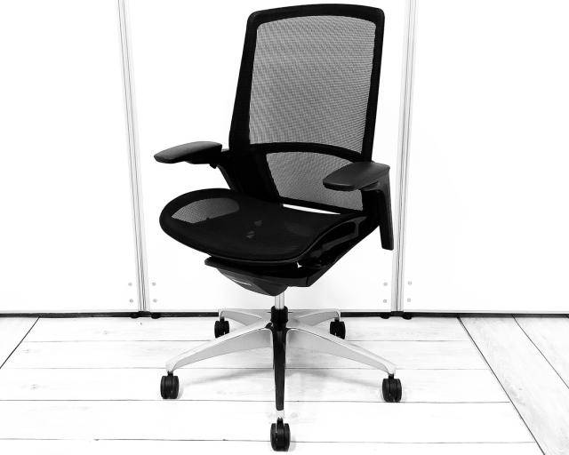 【中古】フィノラ ポリッシュ C785BR F1E1 オカムラ（okamura） 肘付ハイバックチェア