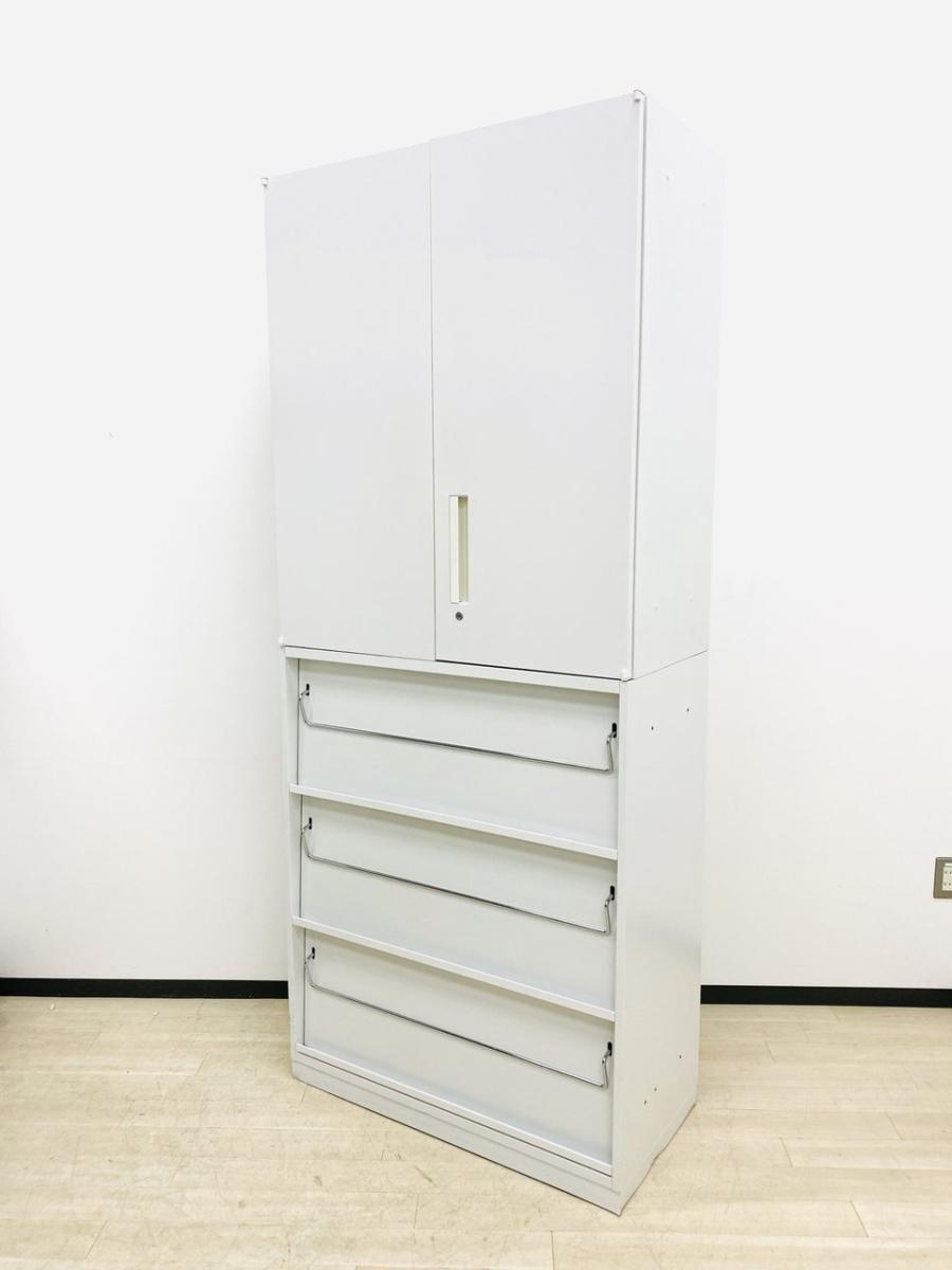 デザインと収納能力と機能性あり！雑誌架書庫と両開き書庫の書庫セットが入荷！
■ウチダ/HS（ハイパーストレージ）/ホワイト　マガジンラック
                        HSシリーズ
                                    中古
            