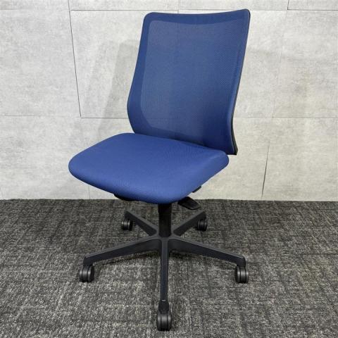 【中古】フルーエントチェア CB31ZR FKB3 オカムラ（okamura） 肘無ローバックチェア