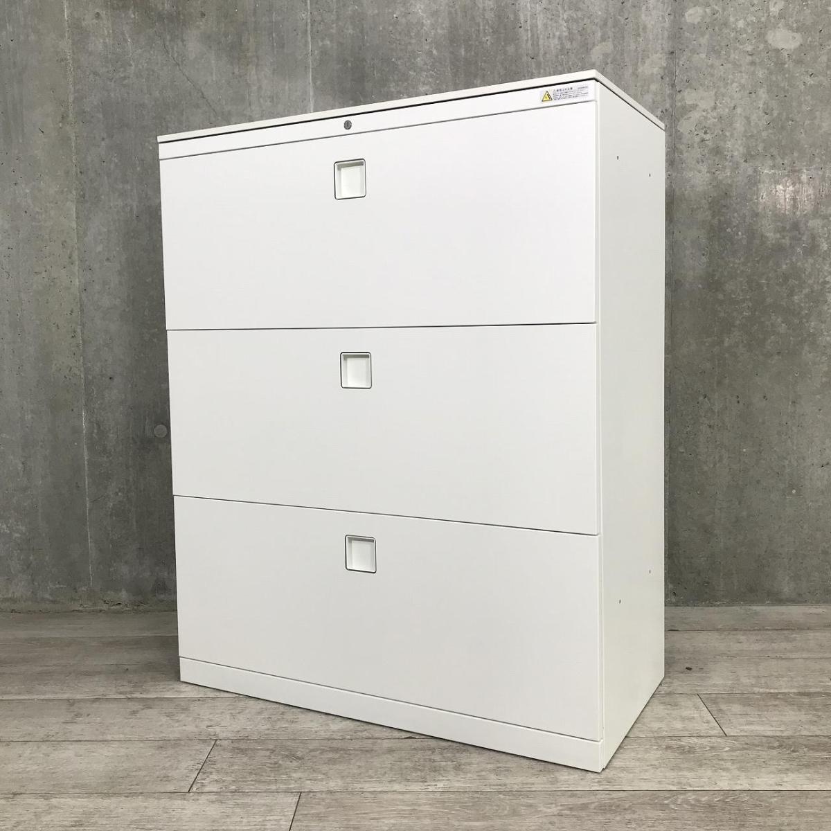 【オフィスの必需品！大容量の三段キャビネット】■オカムラ（okamura）製　レクトラインシリーズ　3段ラテラル書庫　■シリンダー錠　■ホワイト【天板付きなのでカウンターとしても使える！】
                        レクトライン
                                    中古
            