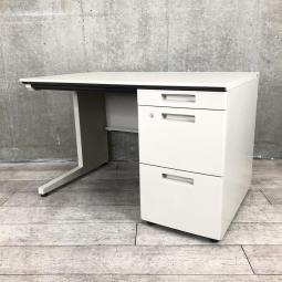 【収納力の高い設計で人気の新MXデスク入荷!スタンダードなデザインで使いやすくおすすめ!】■コクヨ(KOKUYO)製 新MX(MX+)シリーズ 片袖デスク W1000×D700㎜ ■ニューグレー ■シリンダー錠