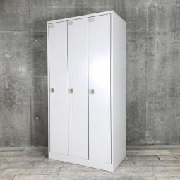 【ネームプレート欠品あり】【シリンダータイプ！3人用ロッカー】イトーキ　ニューグレー　【工場・倉庫・病院などの必需品！！】