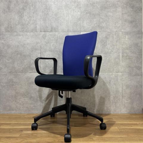 【中古】T-Chair  vitra（ヴィトラ） 肘付ローバックチェア
