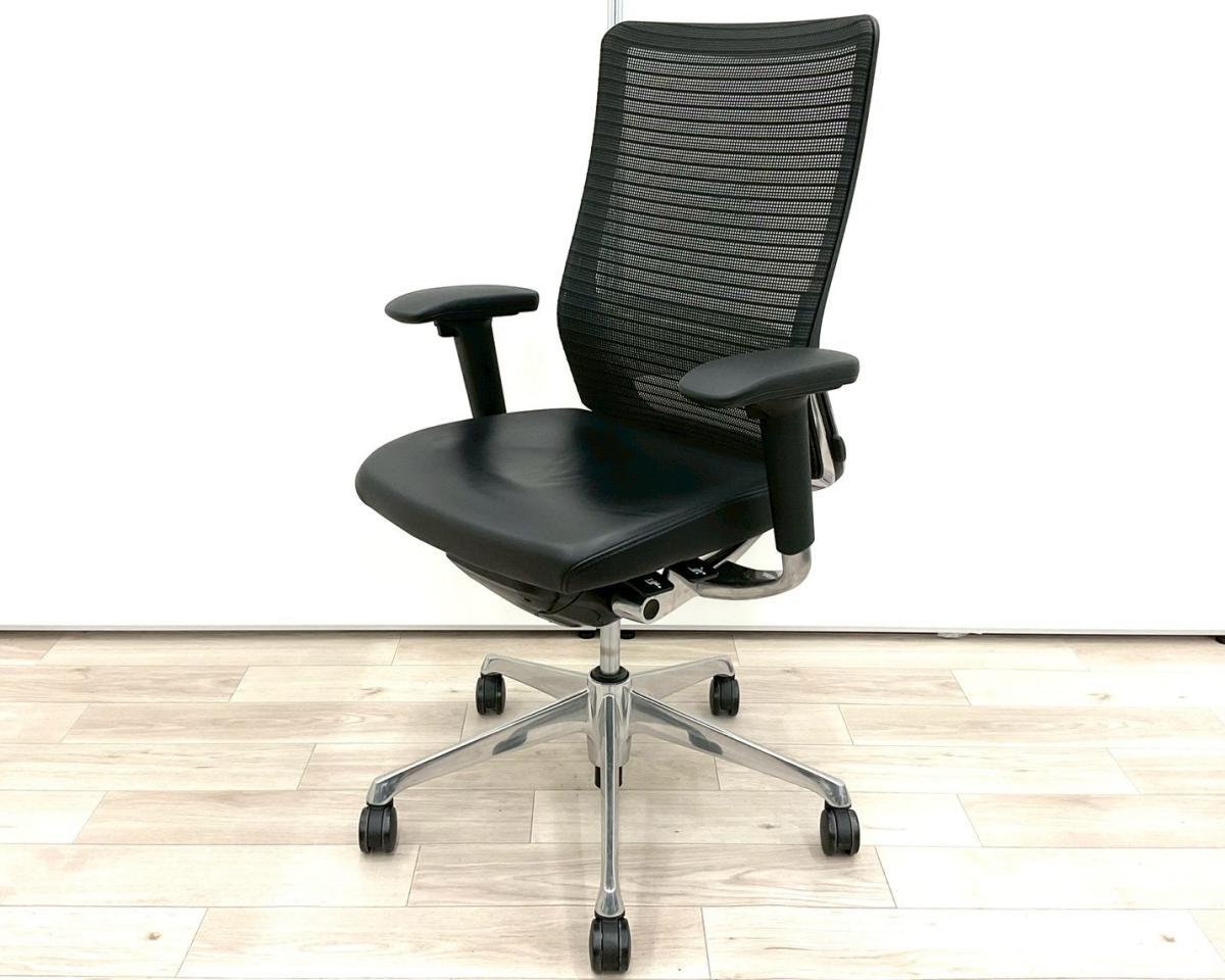 【上長席にもおすすめ！】広い背面・座面が人気！オカムラ製の高級チェア！
■オカムラ/コーラル メッシュ/ブラック
                        コーラルメッシュ
                                    中古
            