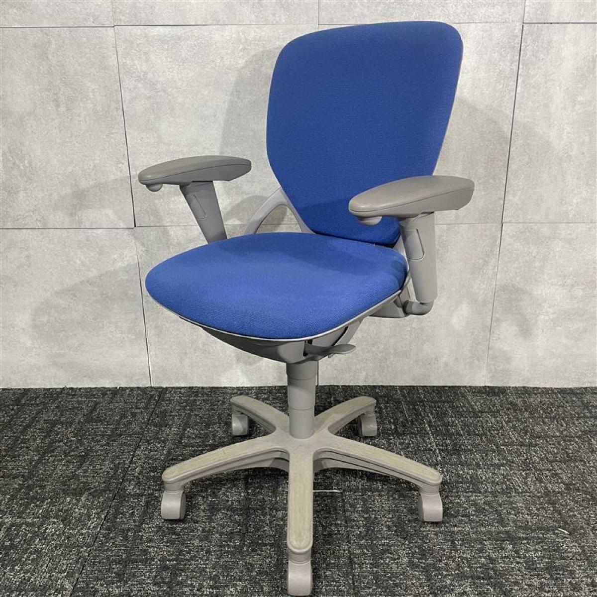 中古】プレーゴチェア イトーキ/ITOKI 肘付ハイバックチェア 571290