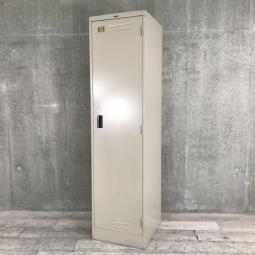 定番の1人用ロッカー！急な増員にいかがでしょうか！
■コクヨ/LKロッカー/ニューグレー