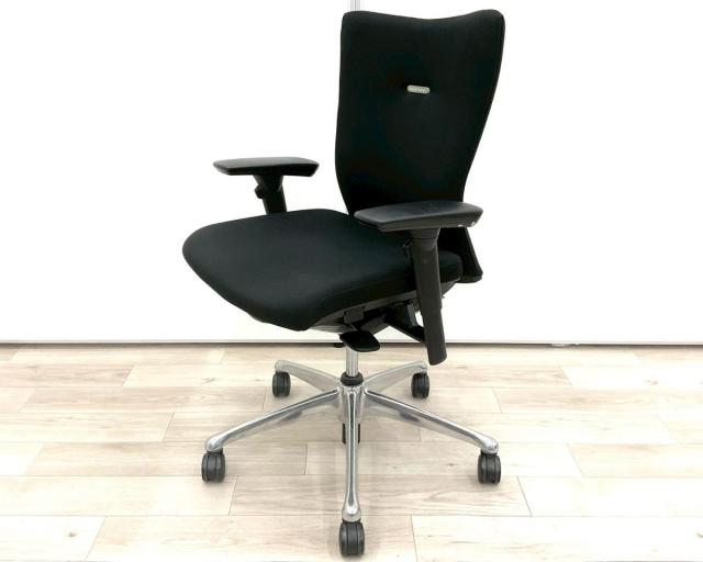 【中古】フィーゴチェア  オカムラ（okamura） 肘付ミドルバックチェア