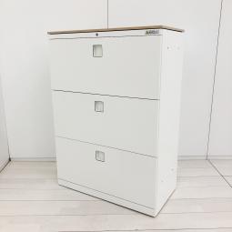 【オフィスの必需品!大容量の三段キャビネット!】■オカムラ(okamura)
■3段ラテラル ローキャビネット W800×D450㎜ ■ナチュラル色の天板付き ■シリンダー鍵 【HU】【関東倉庫在庫品】【弊社使用欄:A01047294】