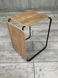 【向きを変えての使用が可能！】【ブラックフレームに木目調のブラウンがオシャレなサイドスツール！】
■イトーキ　ノットワーク　■サイドスツール　■ブラック×木目ブラウン　【ABW商材】【関東倉庫在庫品】【弊社使用欄：A01056070】