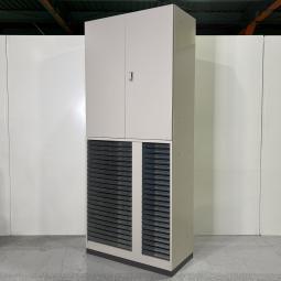 ★コクヨ製　BWN　ビジネスウォール　グレー　W900xD450x2150サイズ　浅型2列x22段　両開き書庫とクリスタルトレイ　上下書庫セット！！